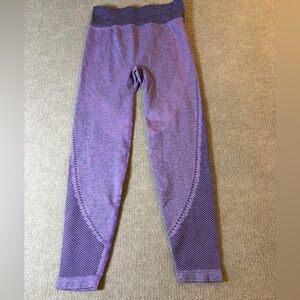 PINK Victoria's Secret Lavender Mesh Leggings 1510